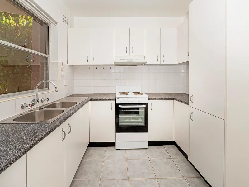 Spacious and fresh apartment in ideal location