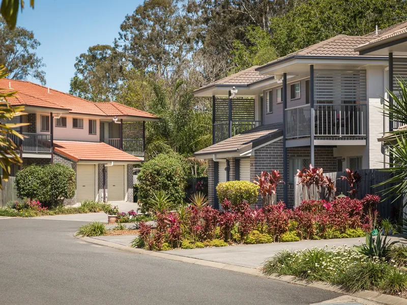 QUALITY BOUTIQUE TOWNHOUSE - IDEAL INVESTMENT
