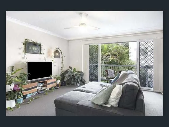 Awesome Burleigh Beach Pad