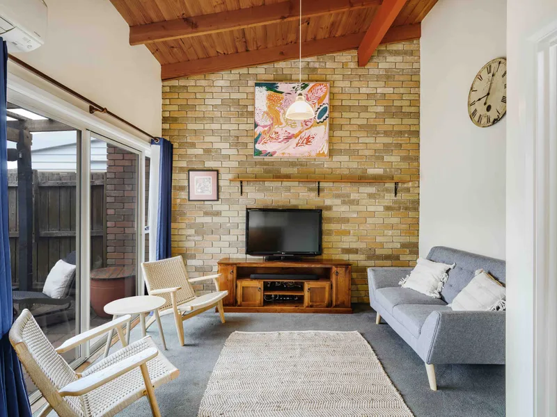 Convenient city pad