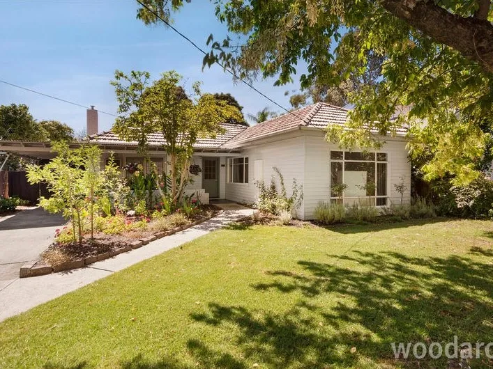 North facing, lake side perfection