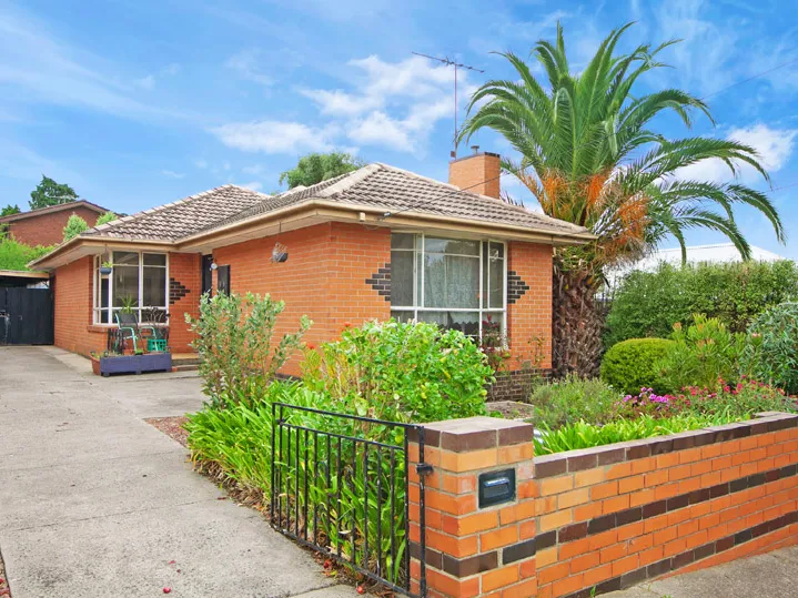 PERFECT PEACEFUL POSITION 