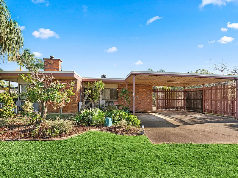 LOWSET BRICK IN PRIME LOCATION