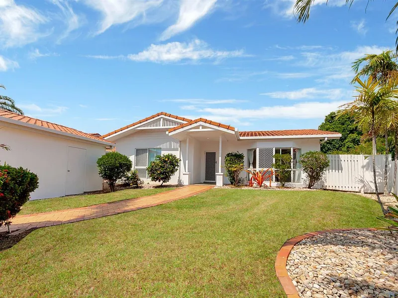 4 bedroom house in a secure location.