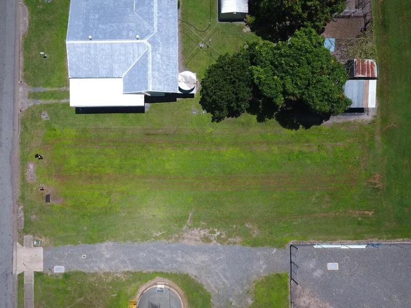 Convenient Mackay-Eungella Road - Located at 456 Anzac Avenue Marian