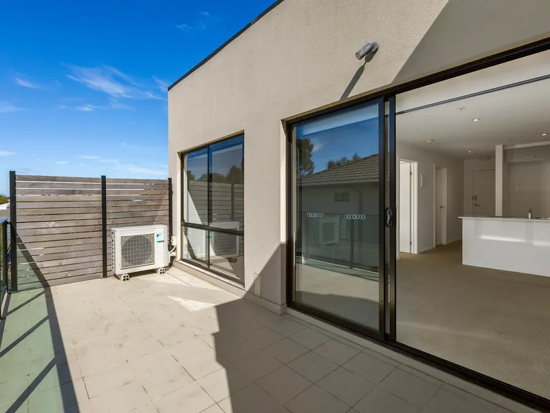 Stylish, Modern Apartment