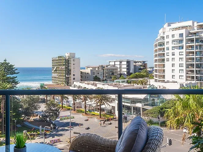 Ultimate beachside lifestyle 