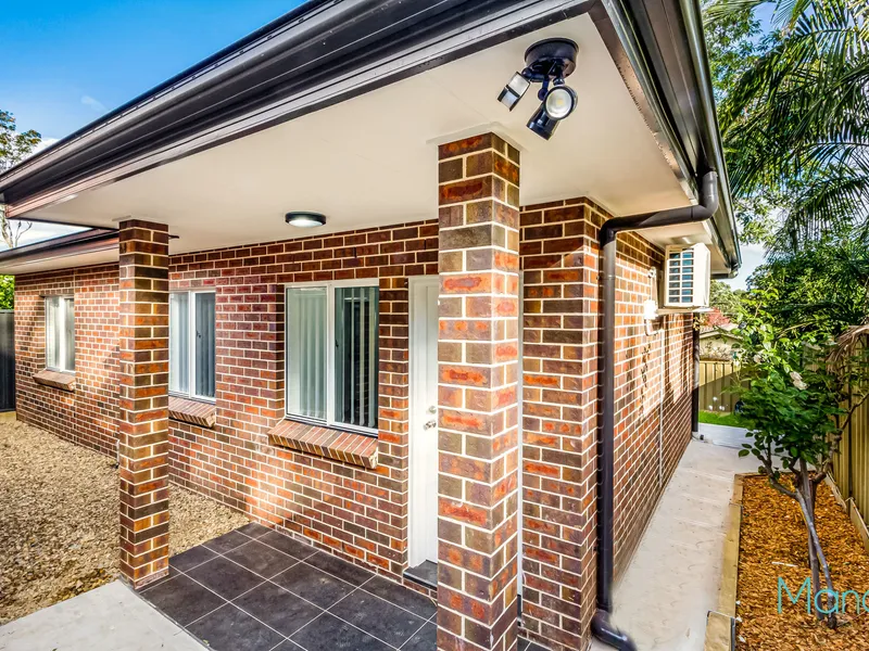 NEAR NEW GRANNYFLAT!