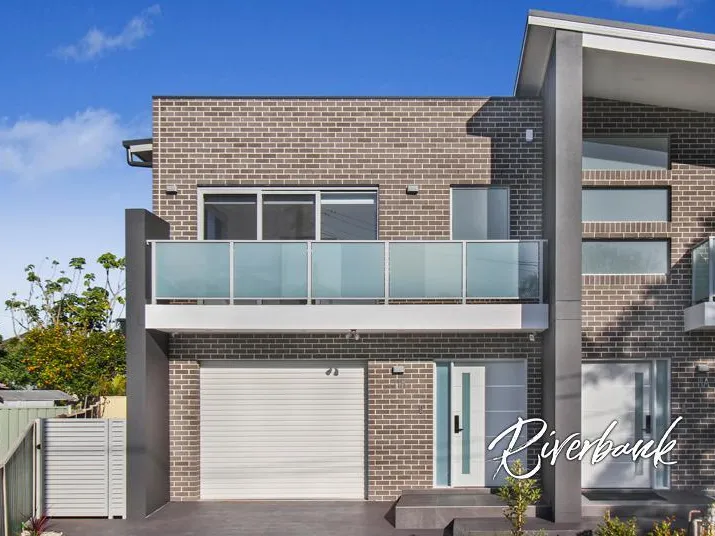 ULTRA MODERN | WITH A FAMILY FOCUS