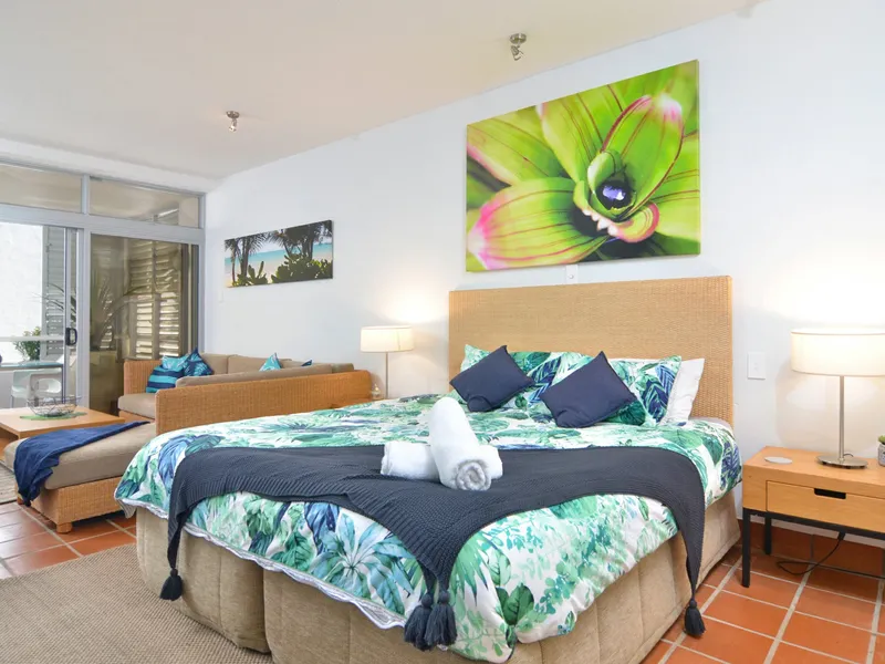RESIDENTIAL UNIT IN THE HEART OF PORT DOUGLAS