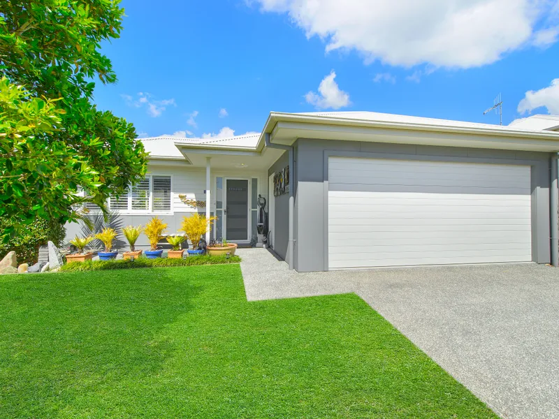 Tropical Oasis With Resort Facilities At Your Doorstep