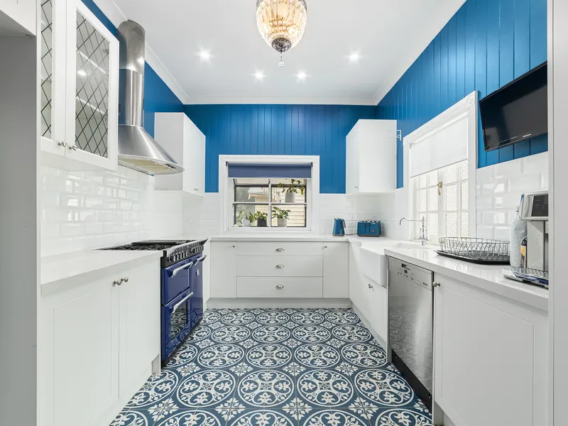 DO NOT MISS THIS ONE! Serenity and luxury with convenience at your fingertips.