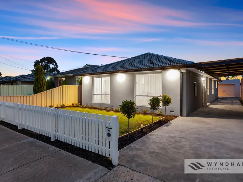 Sophisticated Modern Living in an Outstanding Location