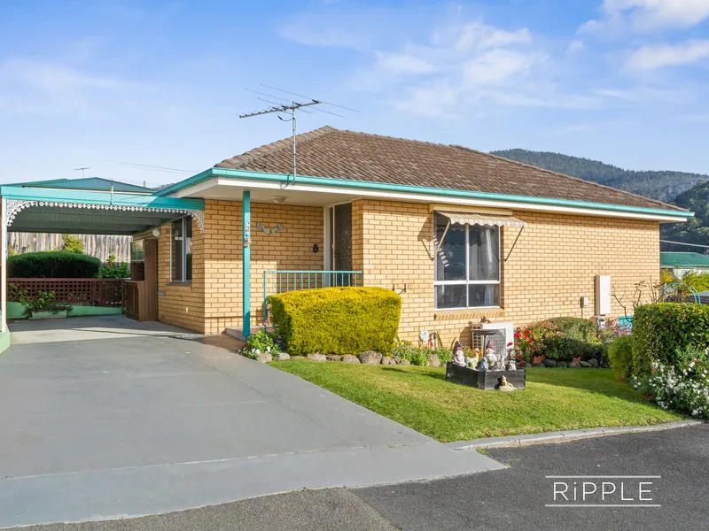 Beautifully presented home in quiet complex