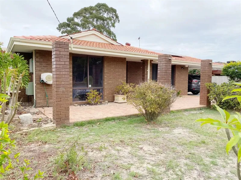 Family House close to Rostrata Primary School