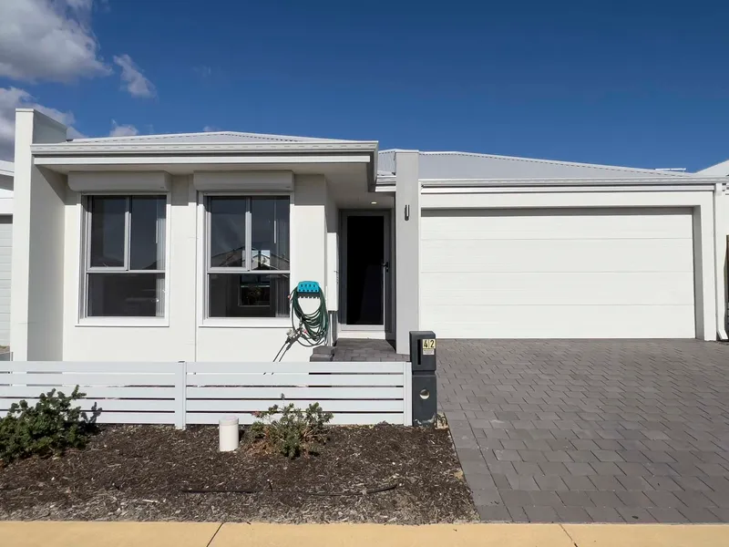 THE PERFECT LOCK-N-LEAVE