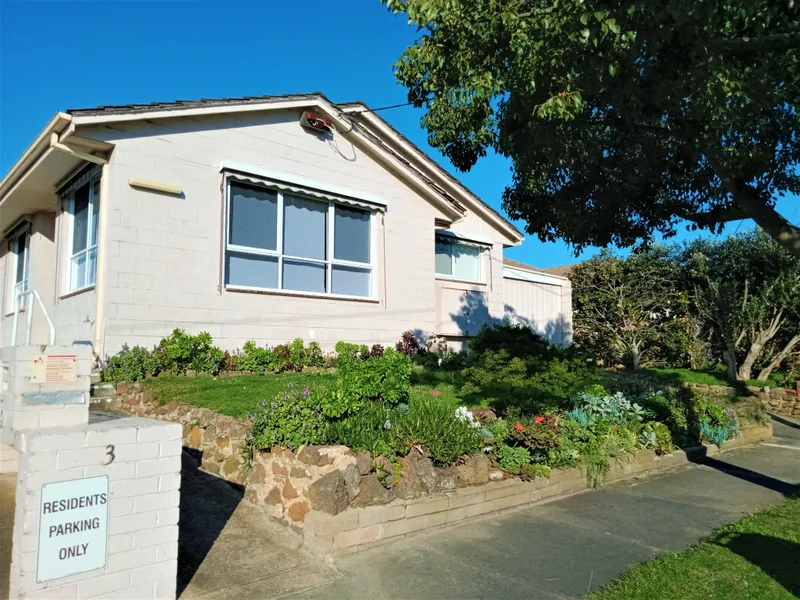 Well-presented & Located in the FHSZ - Light, Bright & Secure 3BR Unit