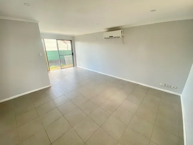 Private Granny Flat Escape!