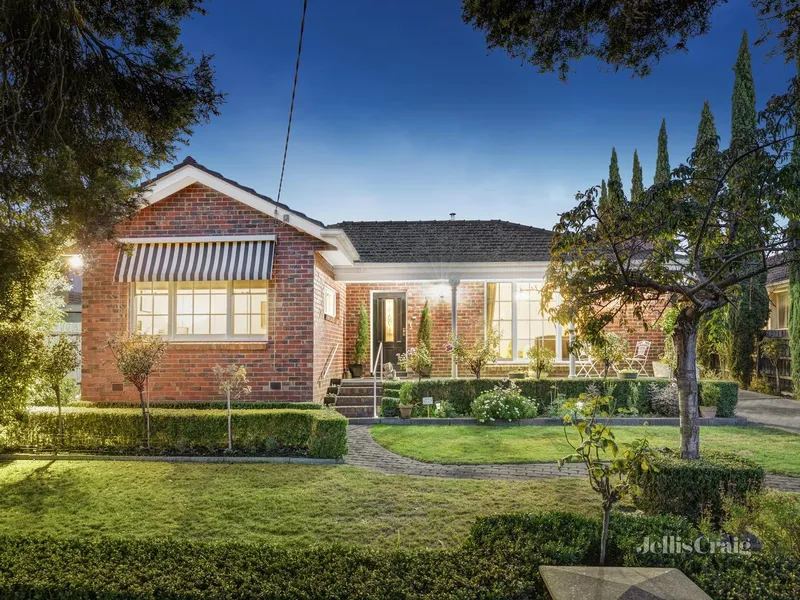 Unmissable family charm, zoned to EDSC