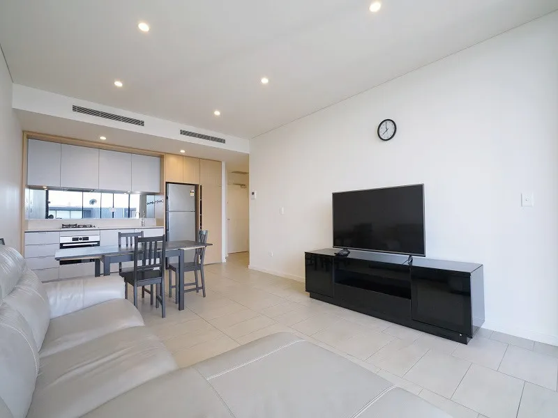 1  bed plus study room (2nd bedroom), Unfurnished or Fully furnished