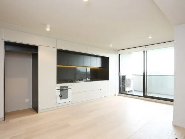 Boutique Exclusive Small Block with Views over the park