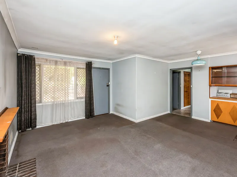 -: TEAM BAZZO PRESENTS 38 FERNHURST CRESCENT, BALGA :-