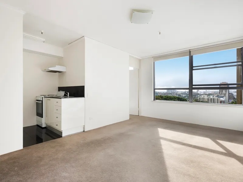 One bedroom unit in the heart of the city