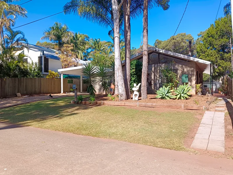 WANT TO LIVE ON 'ISLAND TIME' ?