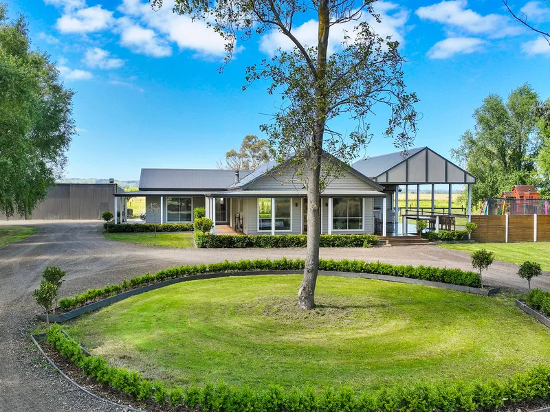 5.5 acre Pristine Family Home