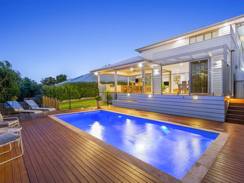Coastal Luxury 300m from Sorrento Township