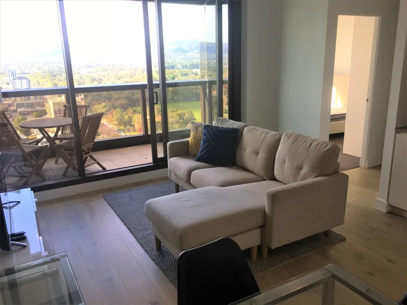 Furnished 1 Bedroom Apartment In The Heart Of The CBD!