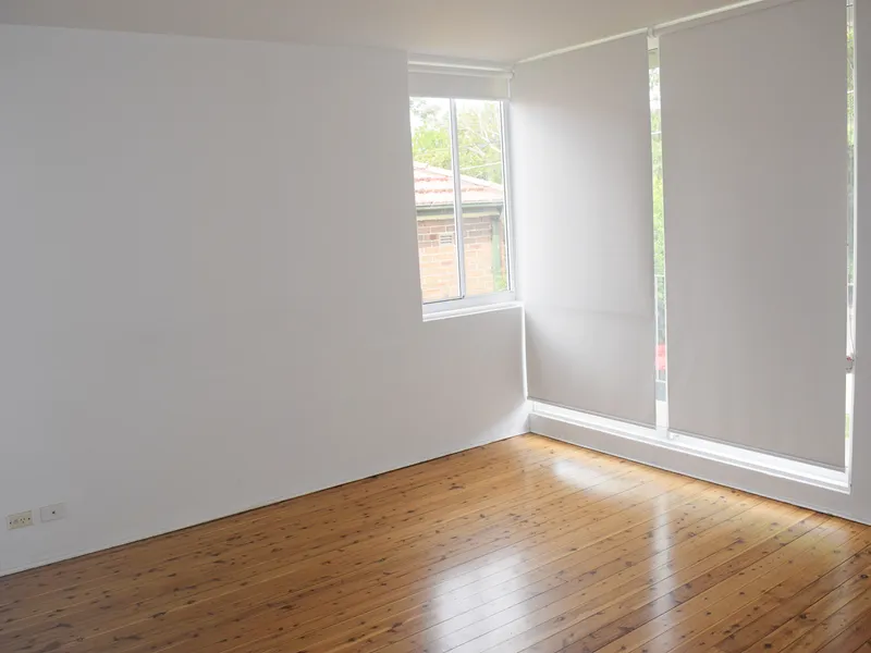 Beautifully Presented One Bedroom Unit!