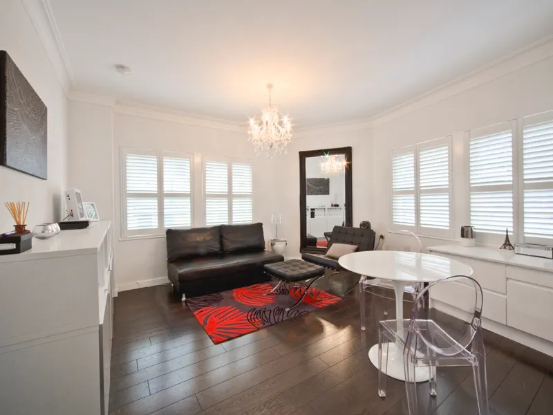 Beautiful Fully Furnished 1 Bedroom Apartment