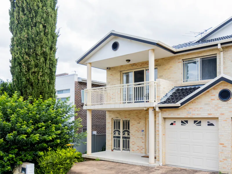 IMMACULATE FULL BRICK TORRENS TITLE HOME