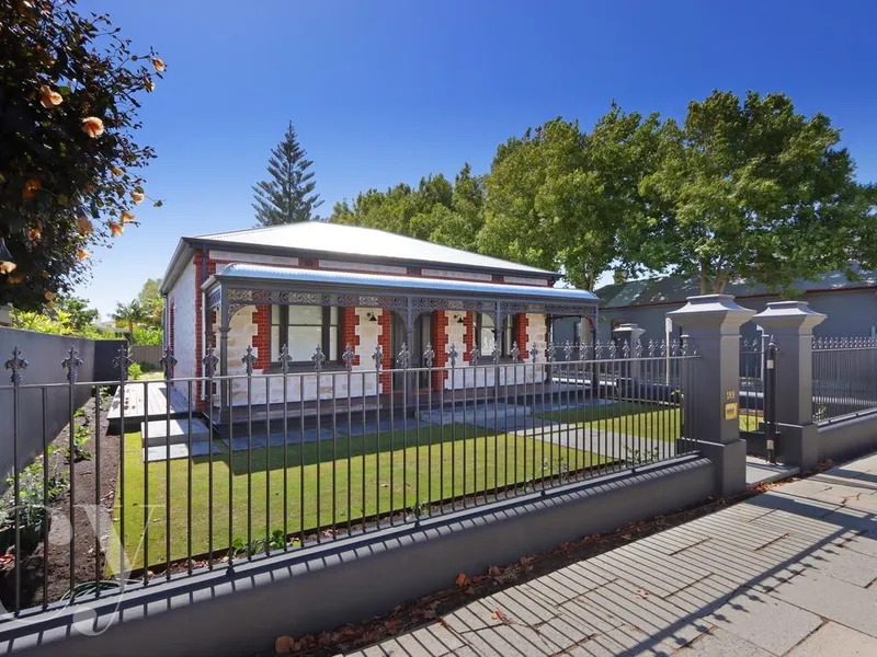 Fully renovated Victorian The Heartbeat of Fremantle.