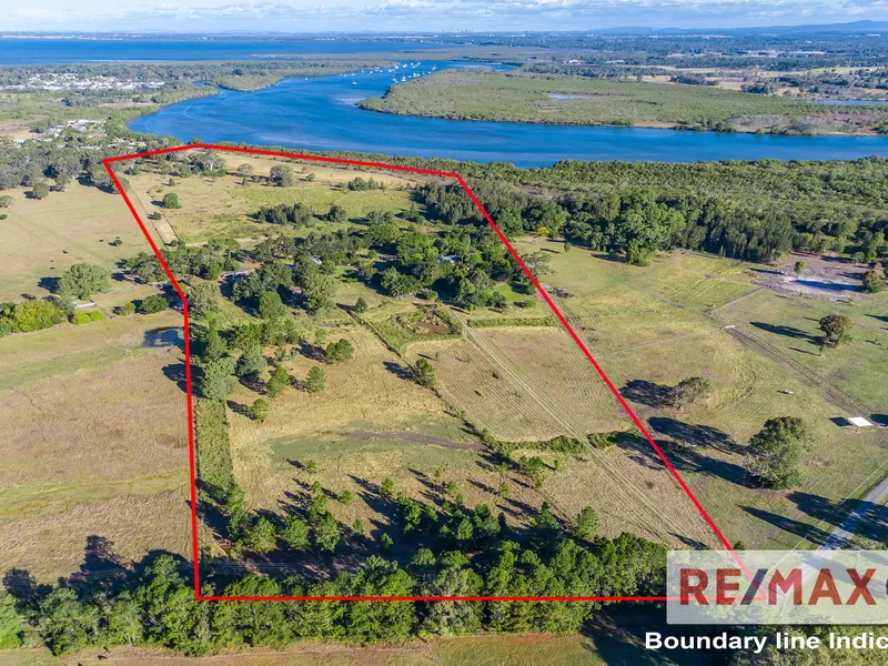 DEEP RIVER FRONTAGE ON 36 ACRES