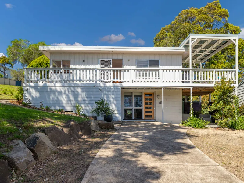 BEACH SIDE OF GEORGE BASS DRIVE...