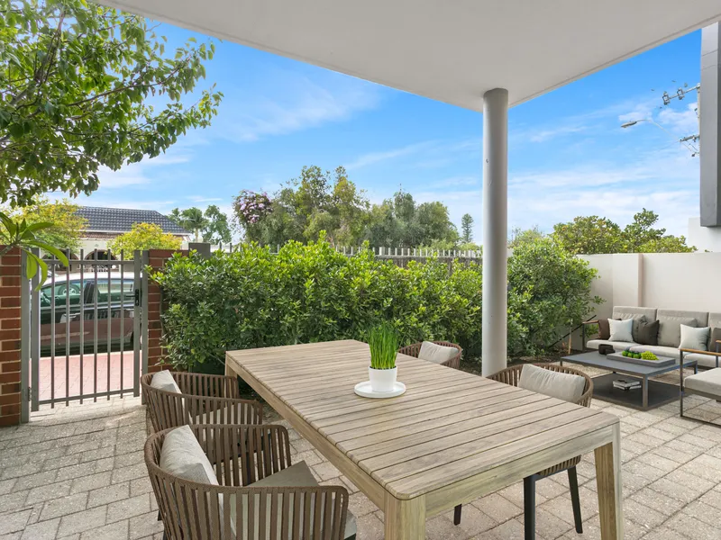 RESORT STYLE LIVING - NORTH FACING COURTYARD APARTMENT!
