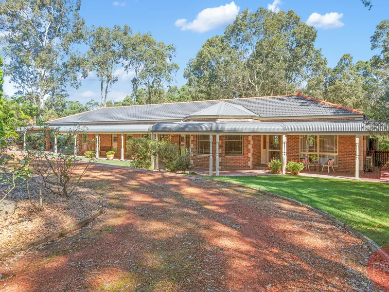 CHISHOLM Country Estate Living – 4809sqm