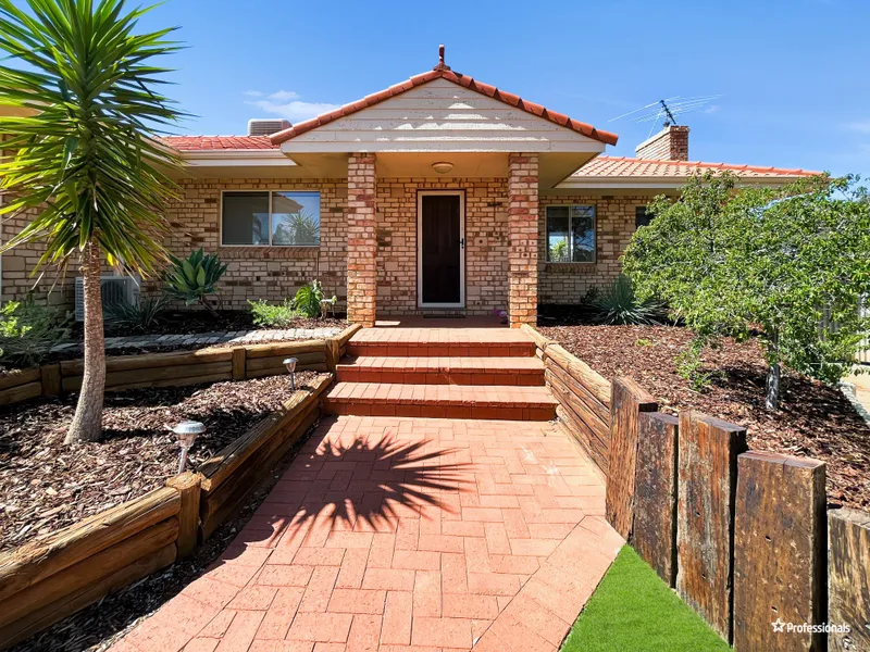 Charming Family Home in Hannans with Pool & Shed - Your Oasis Awaits