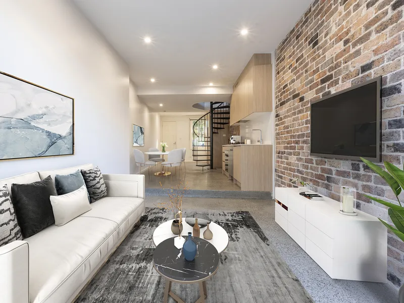 Near New Three Bedroom Terrace In The Perfect Position