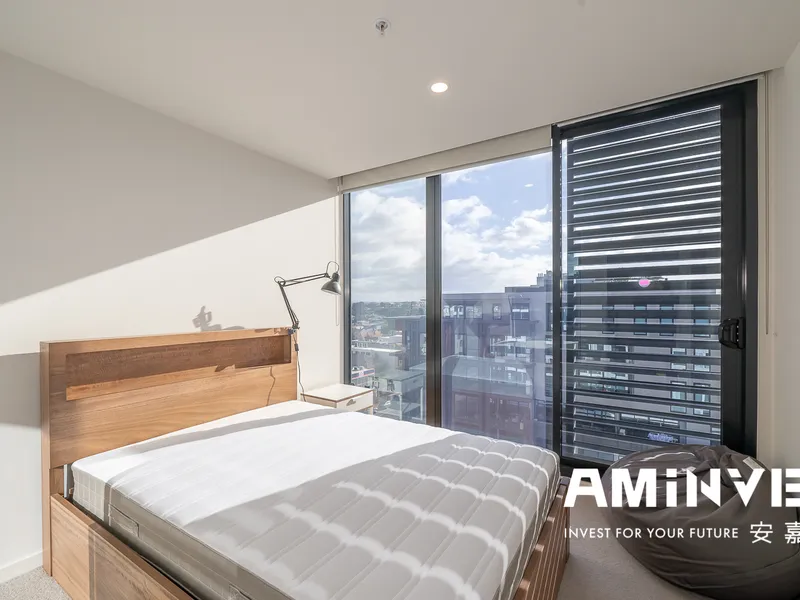 Furnished 2Bed 2bath with 1carpark @ lygon st