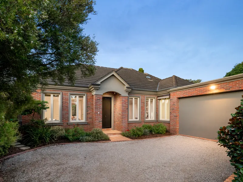 Superior Single Level in a Leafy, Landcox Locale