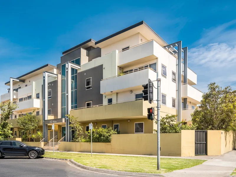 PRIDE OF PLACE AT THE PALMS