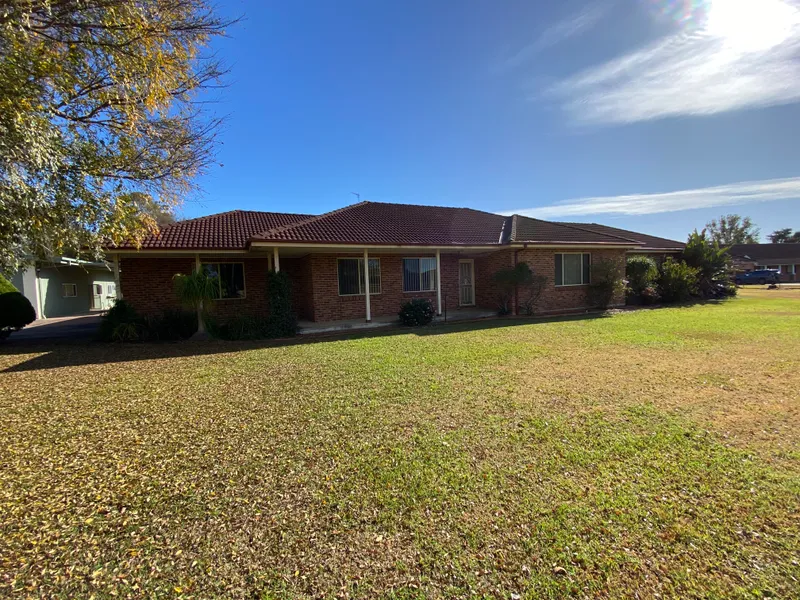 HOUSE, LAND, STORAGE, POOL, SHED AND MORE..........