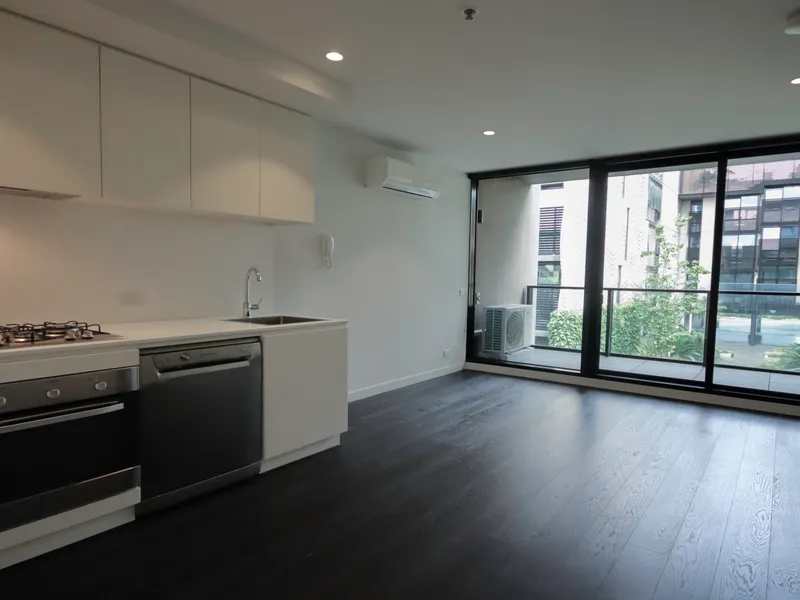 One Bedroom Plus Study