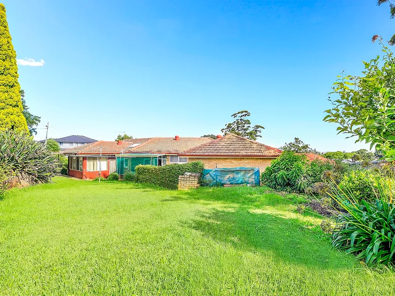 Quiet cul-de-sac location with great development potential (STCA)