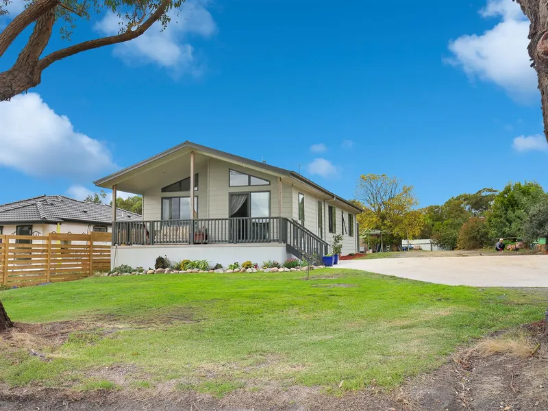 Terrific Home, Country Living