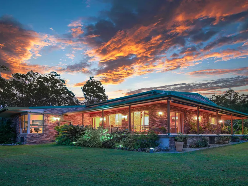 Private country living at Coutts Crossing