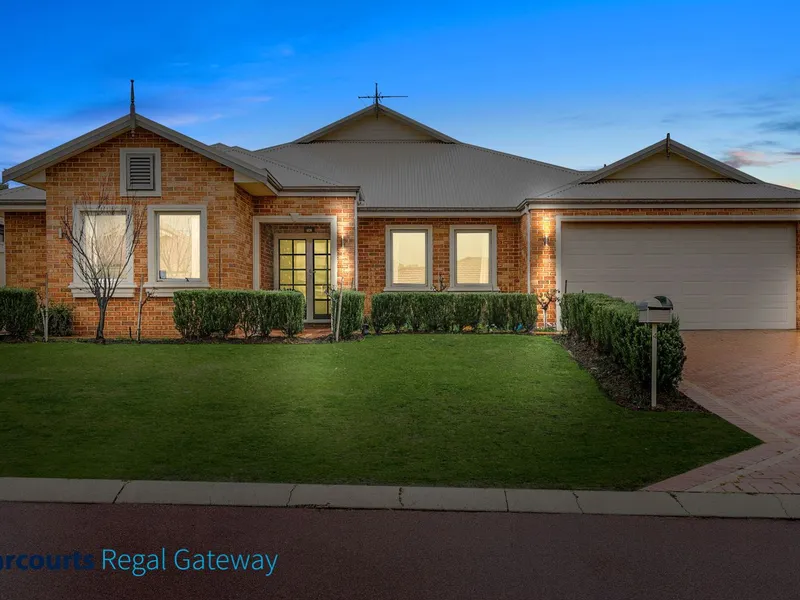 Under offer by Jason Kingdon!